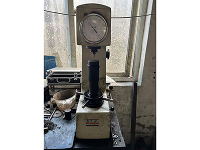 �z�y�O��չʾ